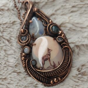 Elegant Copper & Gem Stones Wolf Pendant Necklace